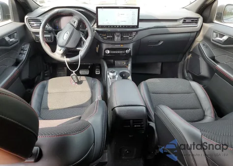 2023 Ford Escape St Line z USA, uszkodzony, nr VIN 1FMCU9MN8PUA77631